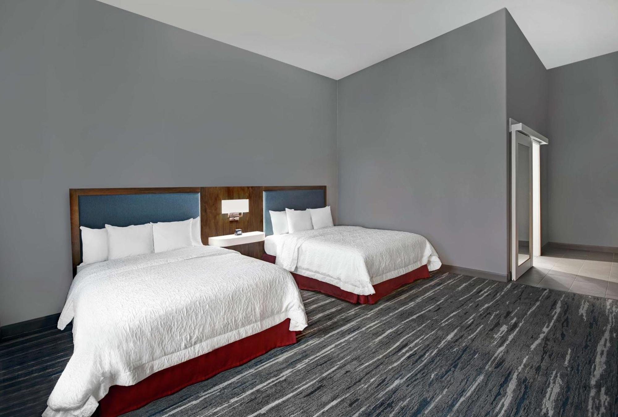 Hampton Inn Weslaco Bagian luar foto